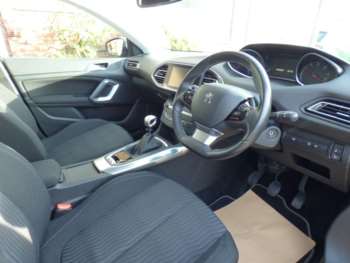 Used Peugeot 308 2014 for sale - 73050448: Photo