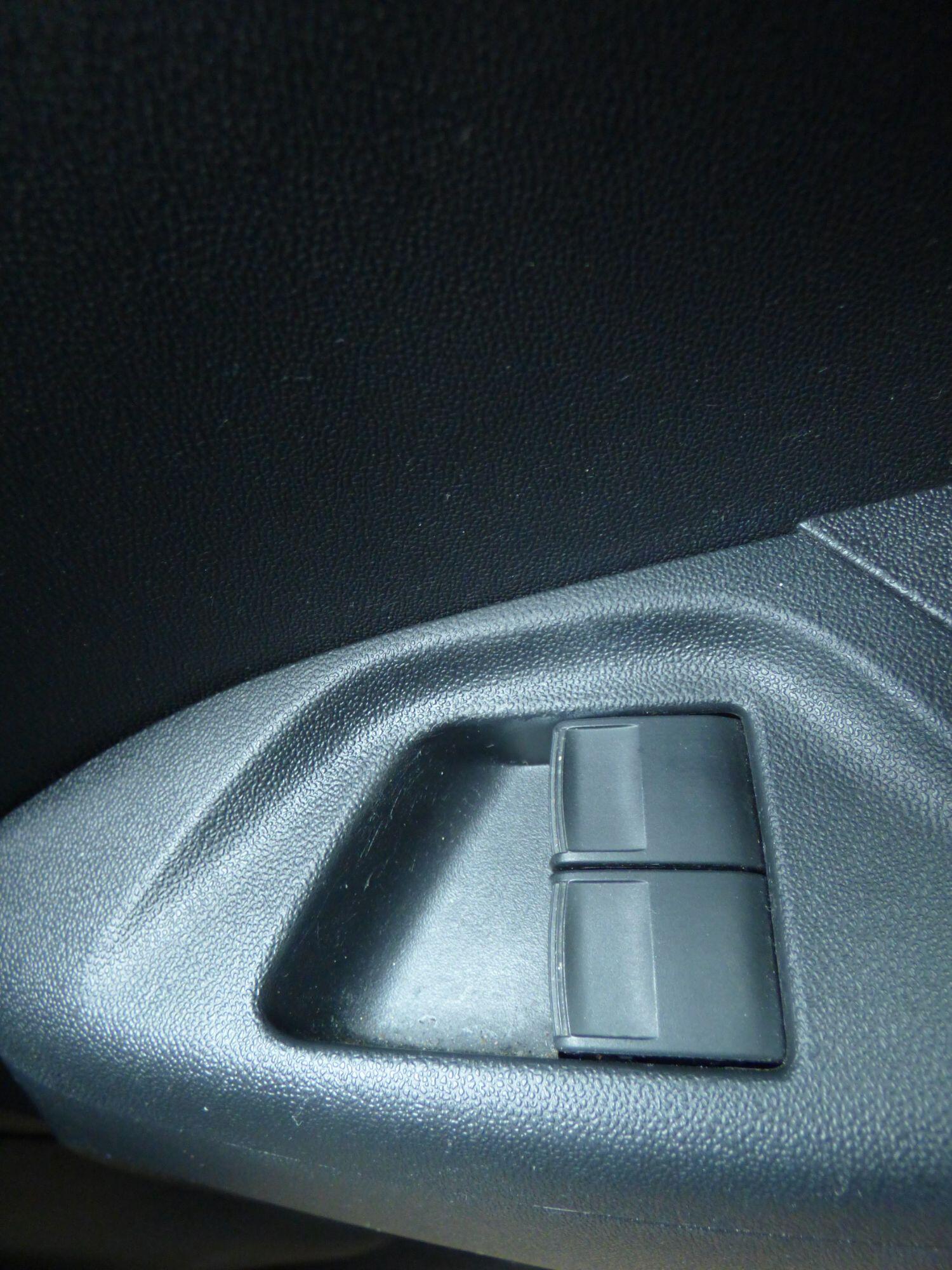 Used Peugeot 108 2017 for sale - 76712524: Photo 18