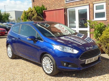 Used Ford Fiesta 2015 for sale - 79234768: Photo