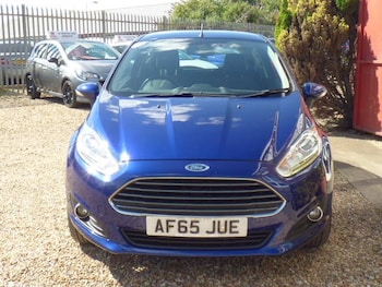 Used Ford Fiesta 2015 for sale - 79234768: Photo