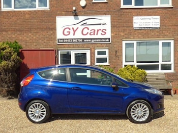 Used Ford Fiesta 2015 for sale - 79234768: Photo