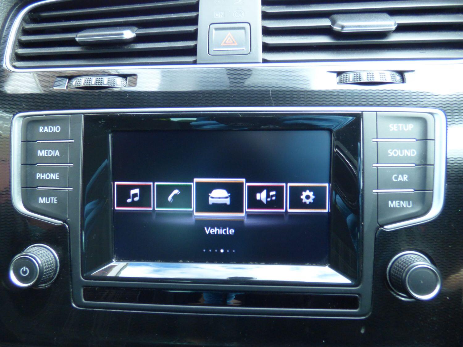 Used Volkswagen Golf 2015 for sale - 76712573: Photo 14