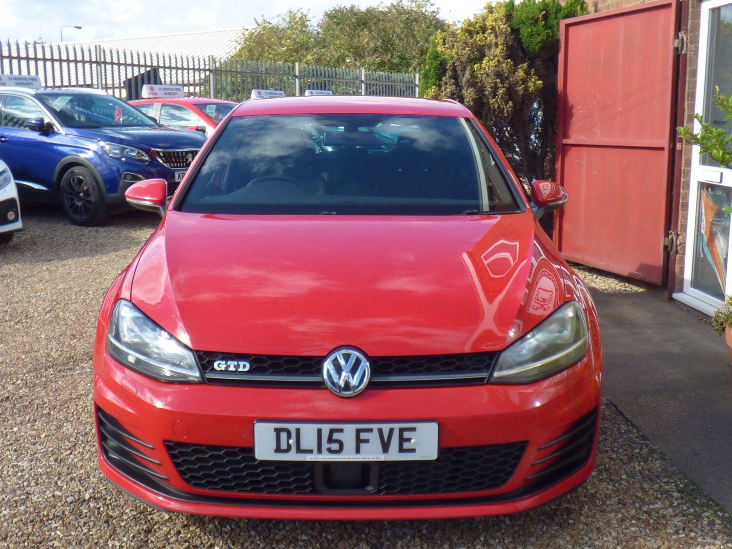 Used Volkswagen Golf 2015 for sale - 76712573: Photo 3