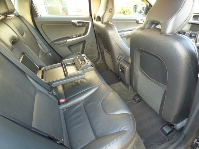 Used Volvo XC60 2010 for sale - 77501510: Photo 25