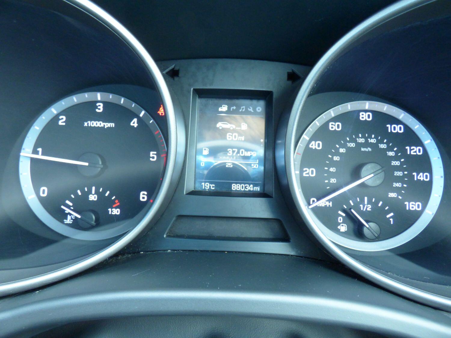 Used Hyundai Santa Fe 2016 for sale - 76712474: Photo 15