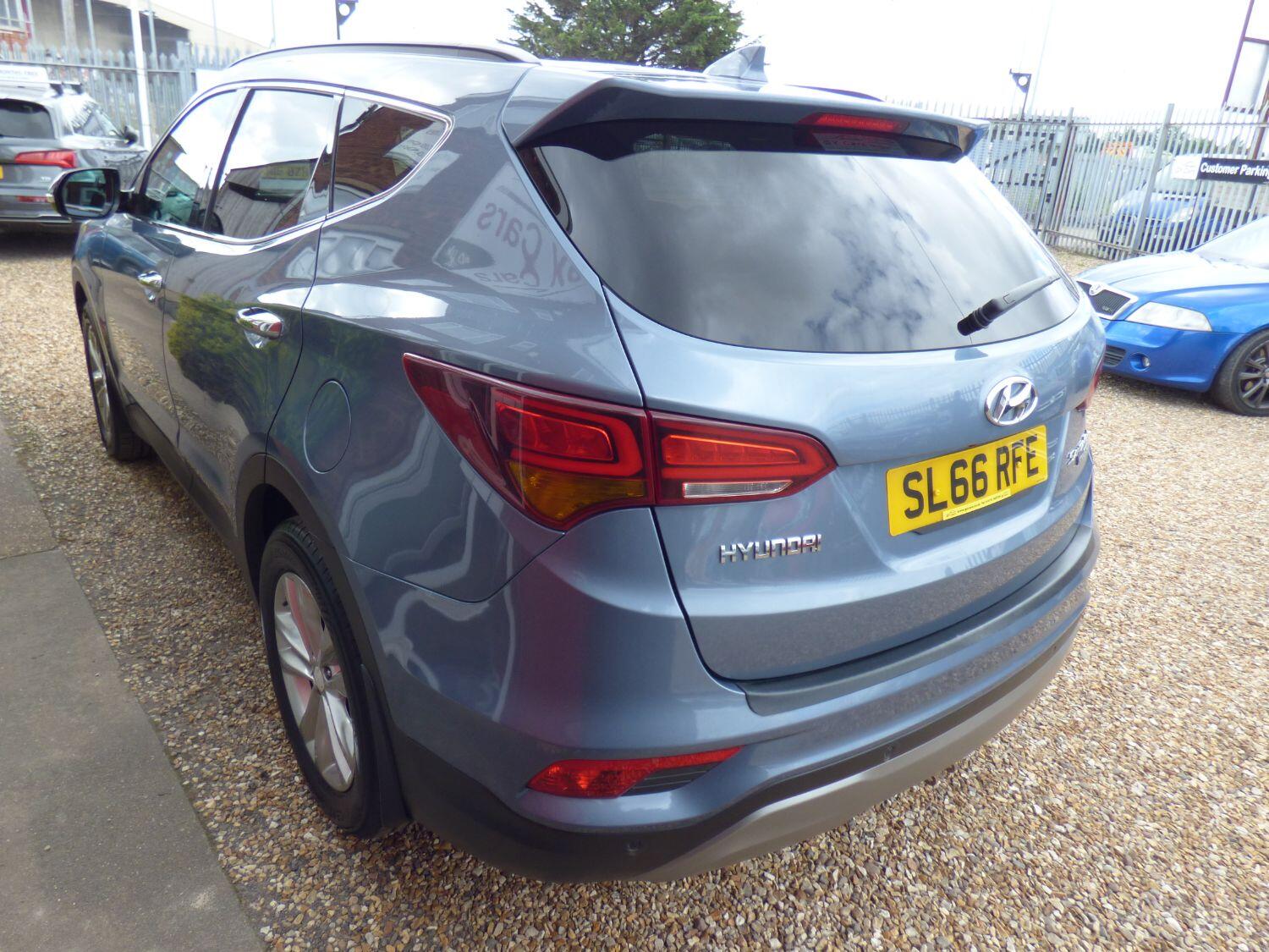 Used Hyundai Santa Fe 2016 for sale - 76712474: Photo 24