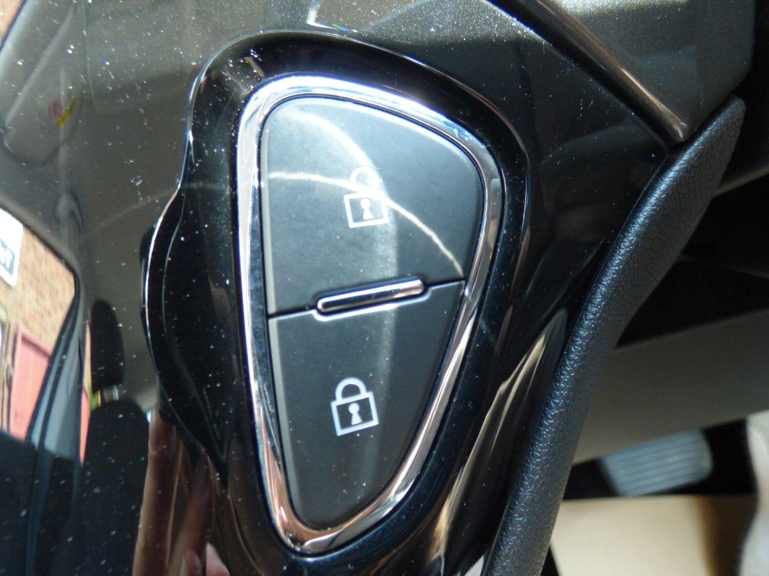 Used Vauxhall Corsa 2017 for sale - 76712616: Photo 22