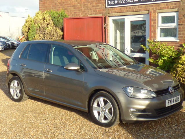 Used Volkswagen Golf 2014 for sale - 76712787: Photo 1