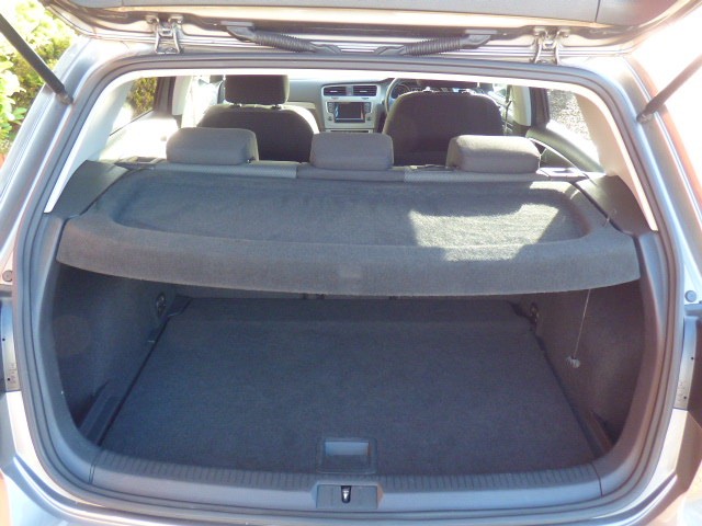 Used Volkswagen Golf 2014 for sale - 76712787: Photo 10