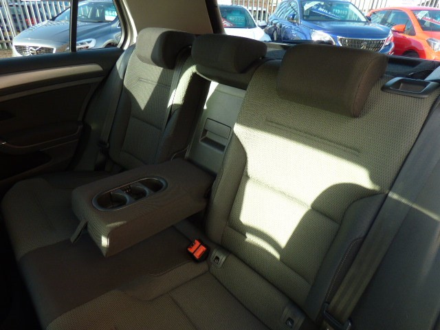 Used Volkswagen Golf 2014 for sale - 76712787: Photo 14