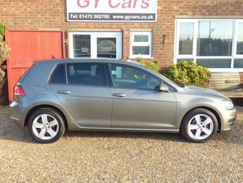 Used Volkswagen Golf 2014 for sale - 76712787: Photo