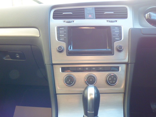 Used Volkswagen Golf 2014 for sale - 76712787: Photo 5