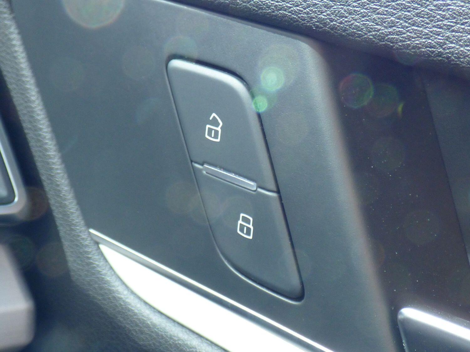 Used Audi Q5 2017 for sale - 76769220: Photo 33