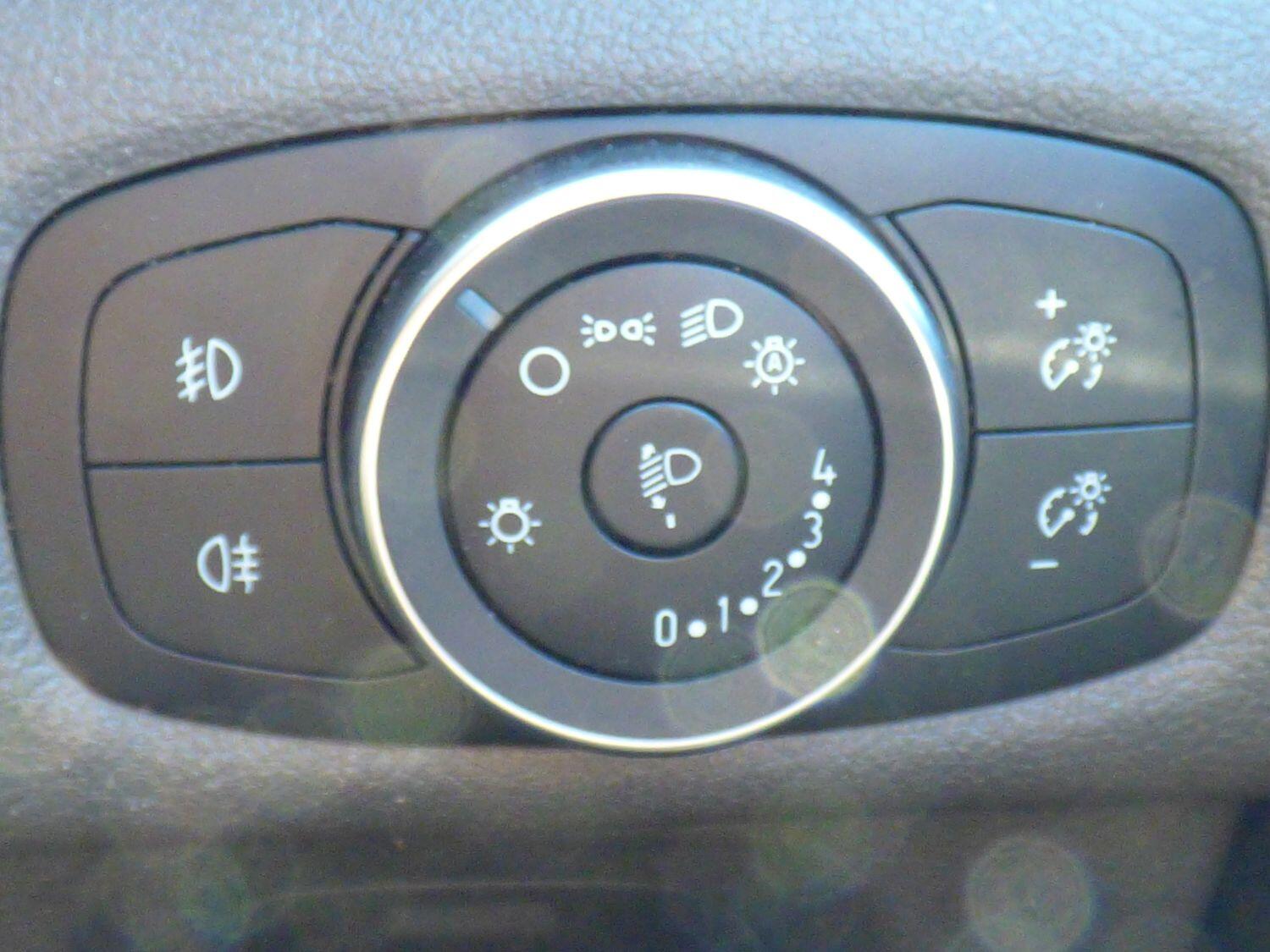 Used Ford Transit Custom 2023 for sale - 76794495: Photo 17