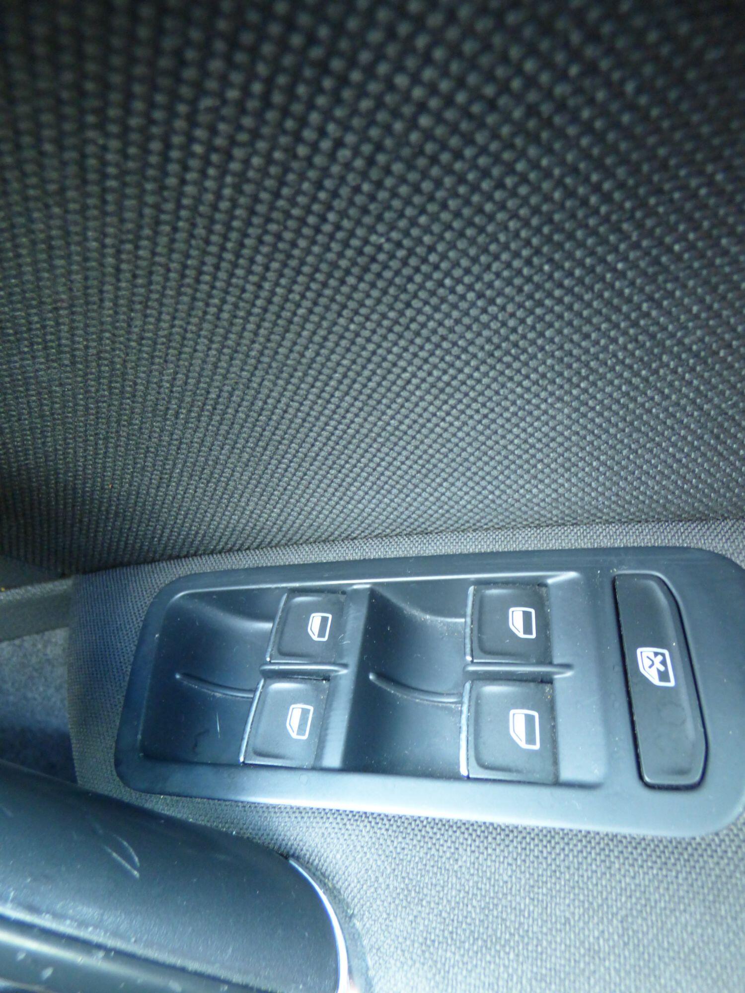 Used Volkswagen Golf 2015 for sale - 77464570: Photo 25