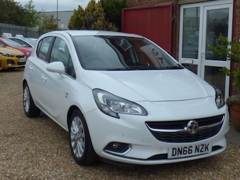 Vauxhall - Corsa