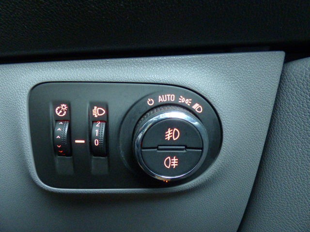 Used Vauxhall Corsa 2016 for sale - 76712715: Photo 22