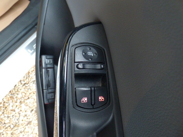 Used Vauxhall Corsa 2016 for sale - 76712715: Photo 23