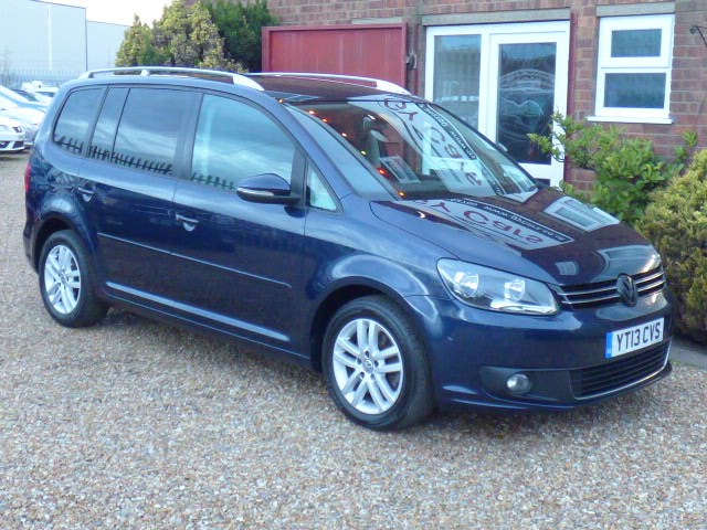 Used Volkswagen Touran 2013 for sale - 76836973: Photo 1