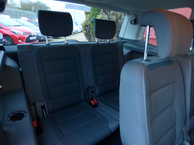 Used Volkswagen Touran 2013 for sale - 76836973: Photo 11