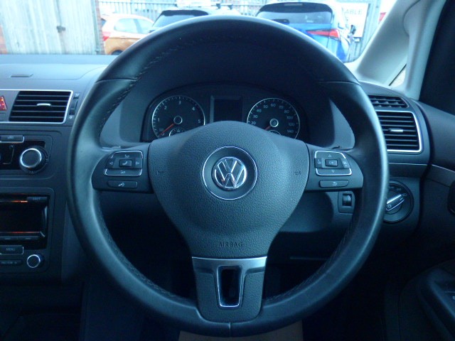 Used Volkswagen Touran 2013 for sale - 76836973: Photo 16