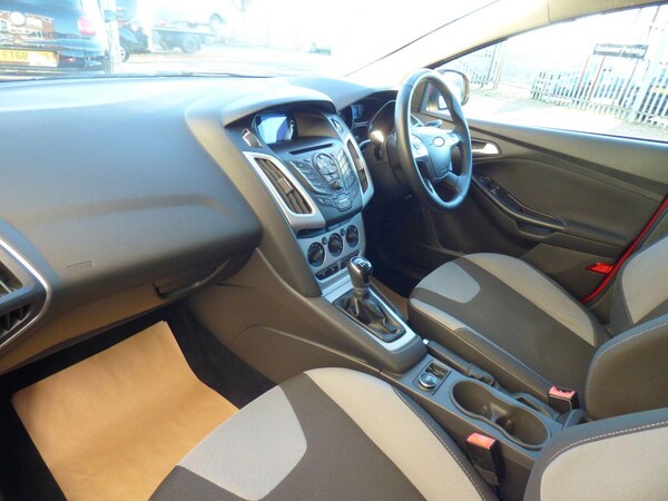 Used Ford Focus 2012 for sale - 73449042: Photo 8