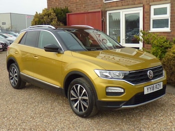 Used Volkswagen T-Roc 2018 for sale - 79234808: Photo