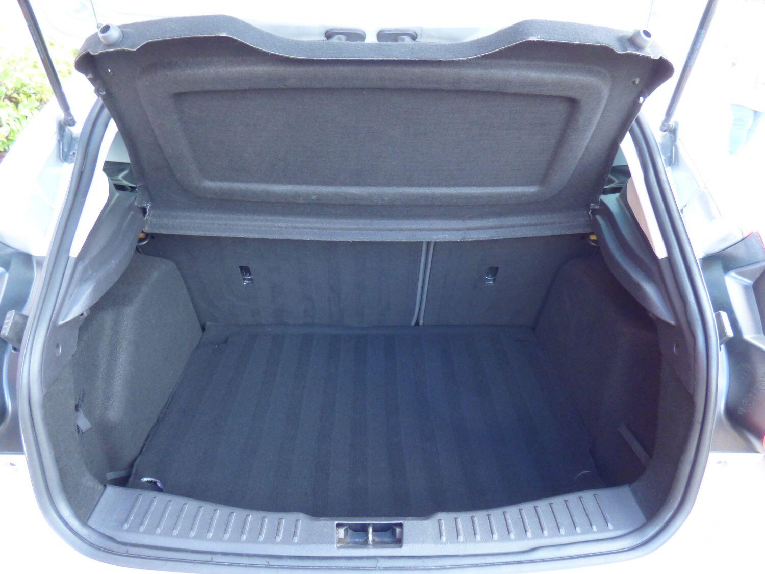 Used Ford Focus 2012 for sale - 76712485: Photo 11