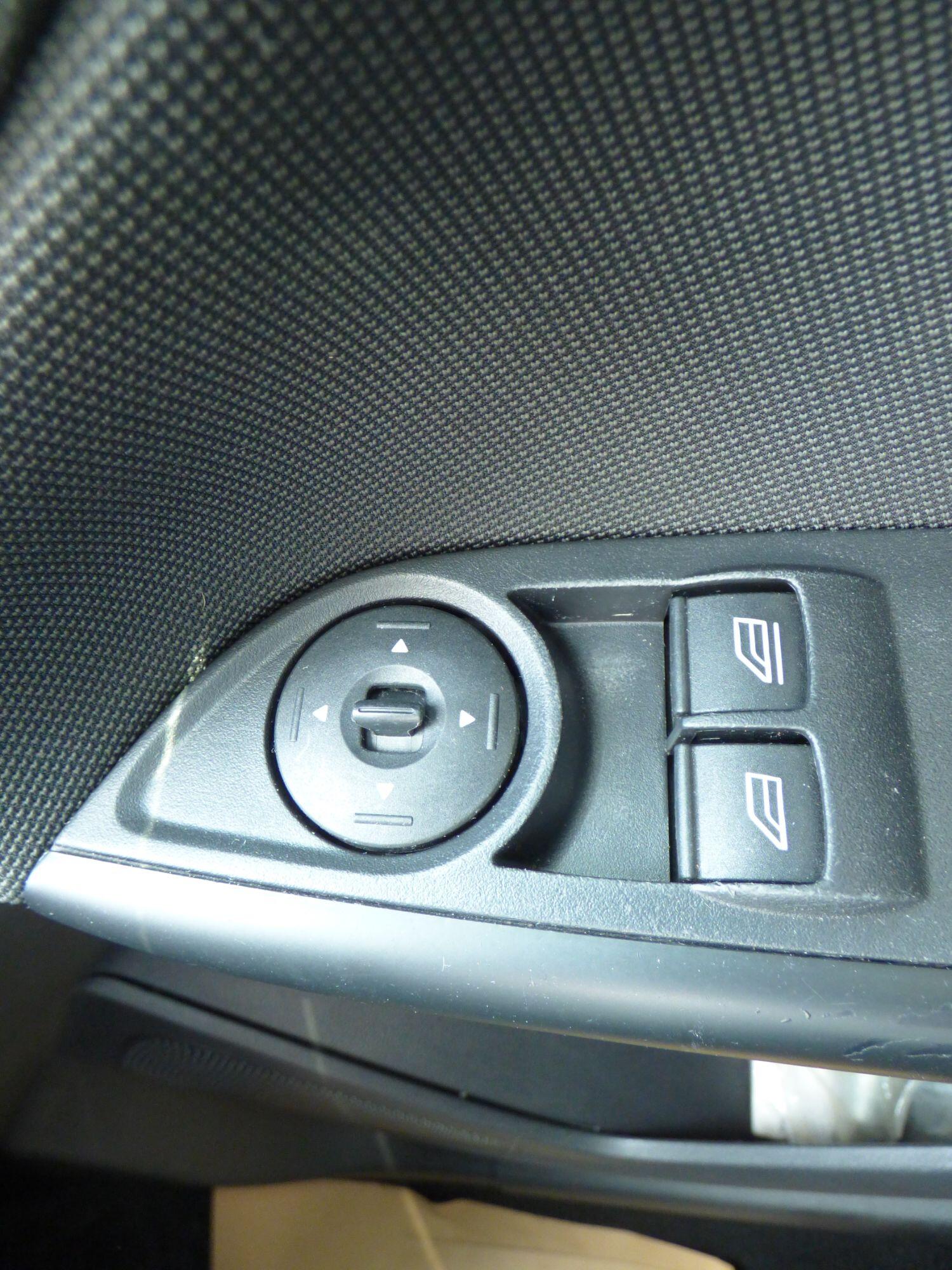 Used Ford Focus 2012 for sale - 76712485: Photo 17