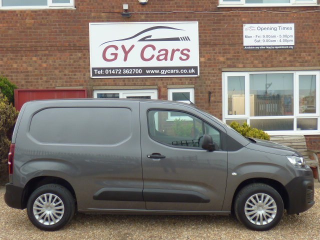 Used Citroen Berlingo 2020 for sale - 76712413: Photo 2