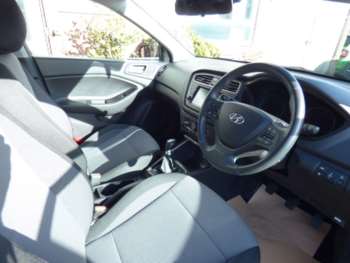 Used Hyundai i20 2019 for sale - 73832684: Photo