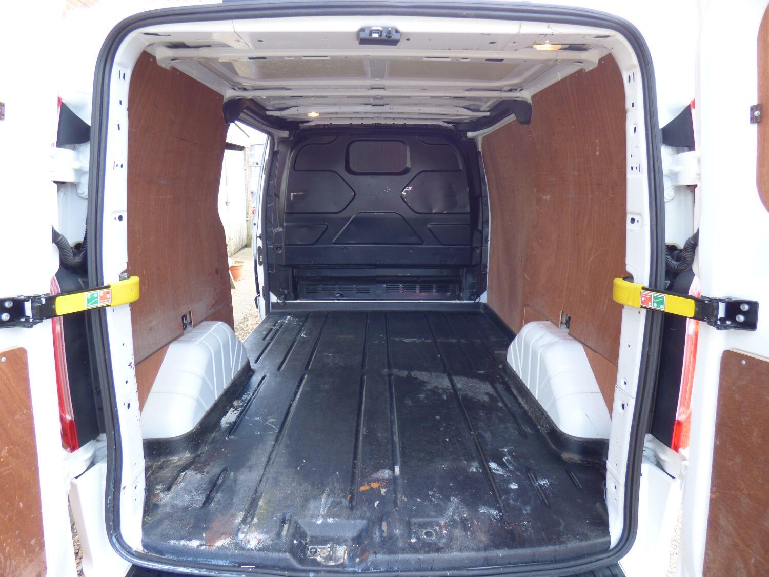 Used Ford Transit Custom 2019 for sale - 76769383: Photo 8