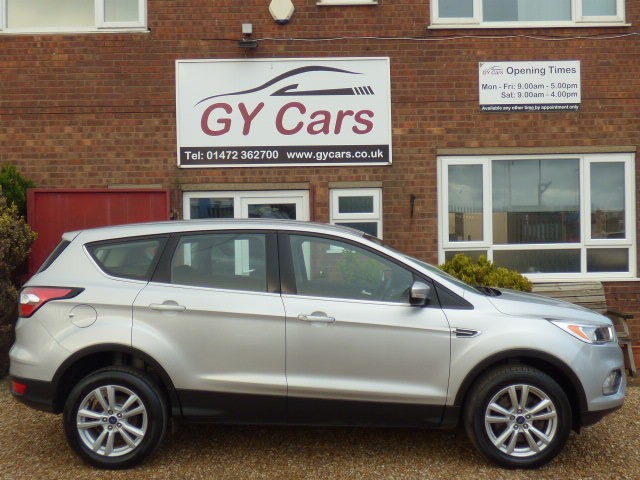 Used Ford Kuga 2017 for sale - 76713035: Photo 2