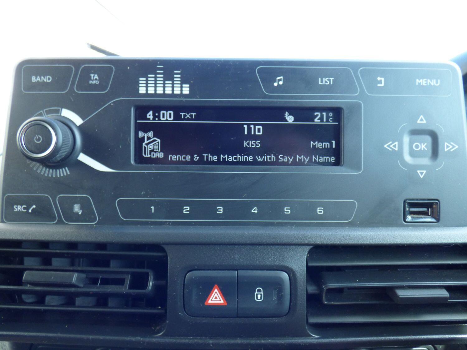 Used Peugeot Partner 2020 for sale - 74639983: Photo 18