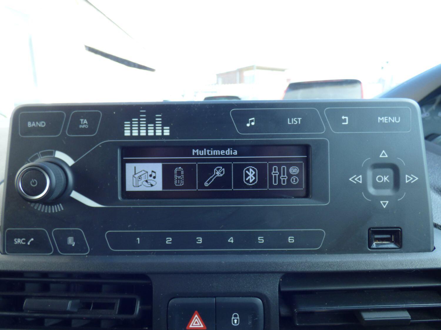 Used Peugeot Partner 2020 for sale - 74639983: Photo 19