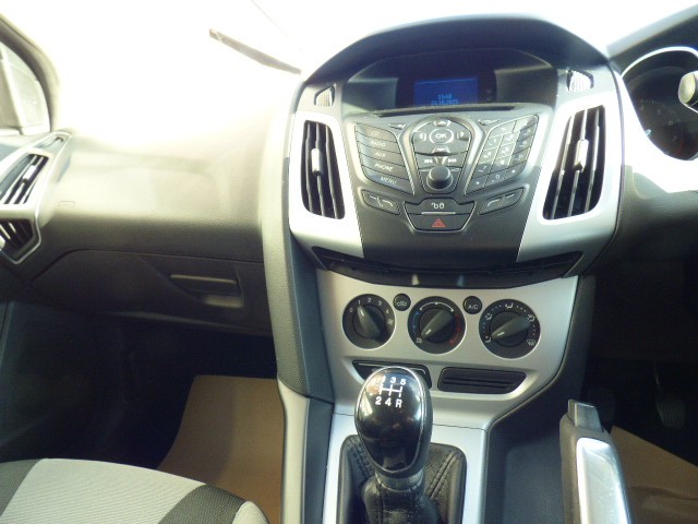 Used Ford Focus 2012 for sale - 76712570: Photo 14