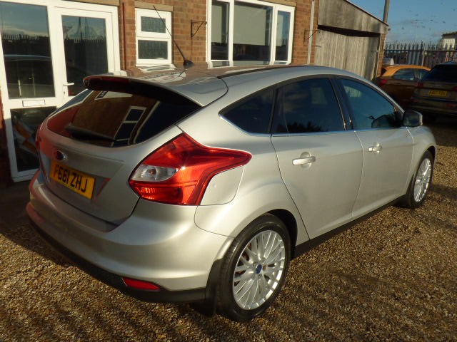 Used Ford Focus 2012 for sale - 76712570: Photo 4