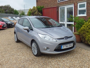 2012 - 1.4 TDCi DPF Titanium **12 MONTHS WARRANTY** **12 MONTHS MOT** £20 TAX** 5-Door