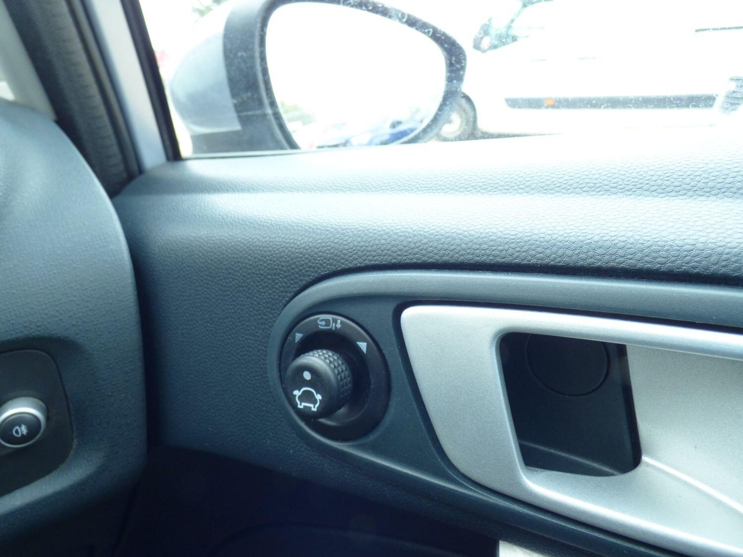 Used Ford Fiesta 2012 for sale - 76794493: Photo 20