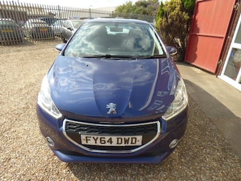 Used Peugeot 208 2014 for sale - 79360274: Photo