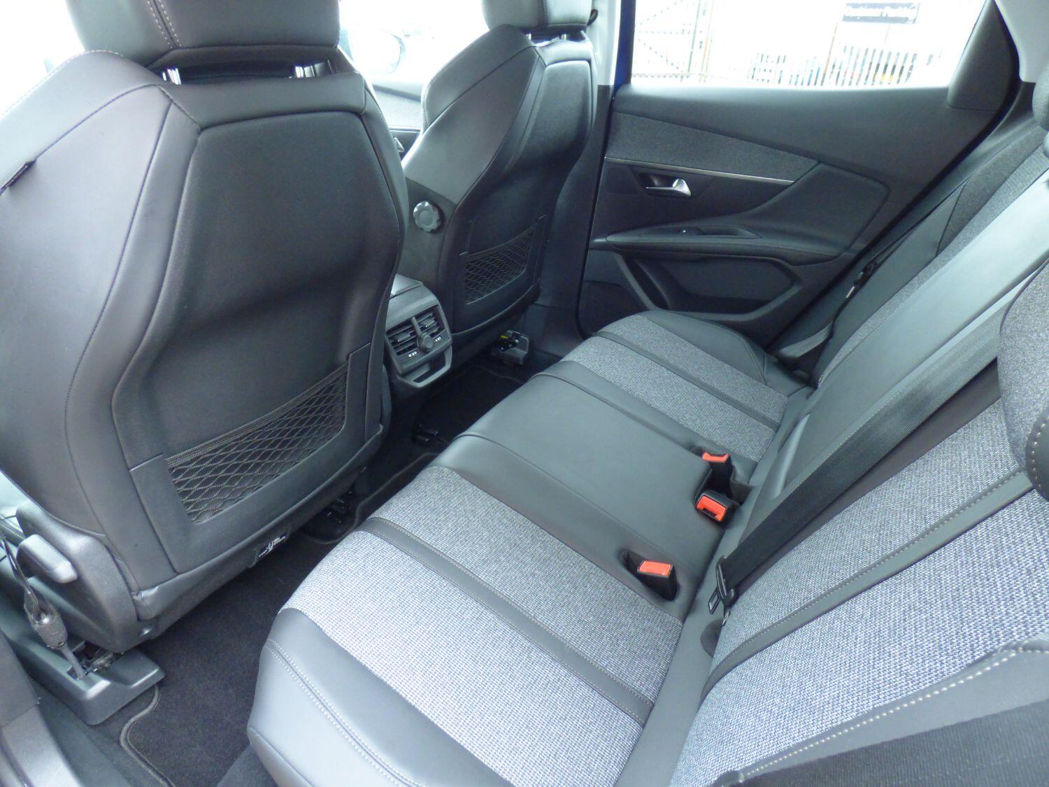 Used Peugeot 3008 2018 for sale - 76712484: Photo 13