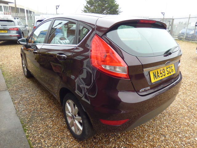 Used Ford Fiesta 2009 for sale - 77303779: Photo 6
