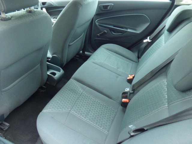 Used Ford Fiesta 2009 for sale - 77303779: Photo 9