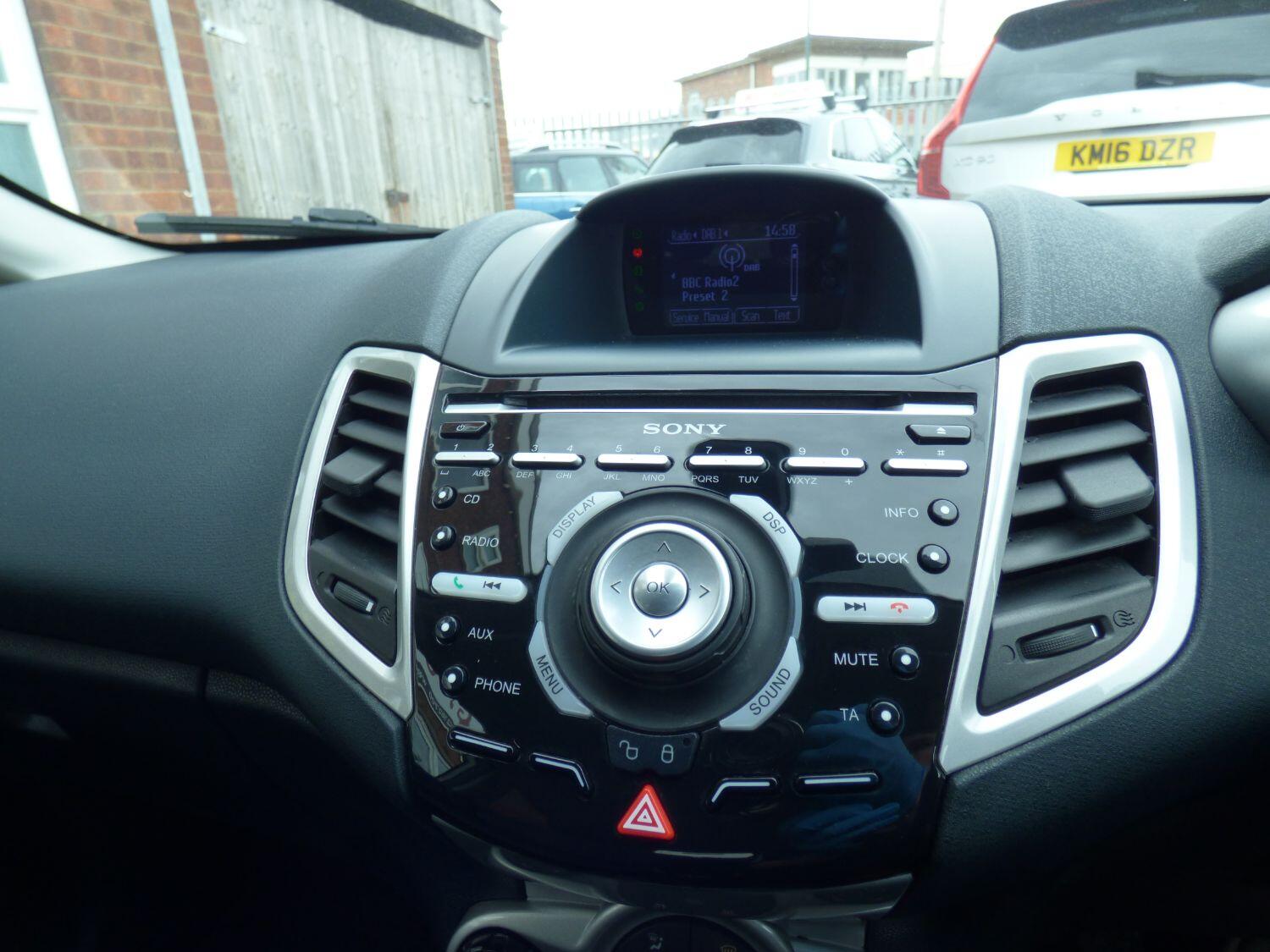 Used Ford Fiesta 2012 for sale - 76712615: Photo 16