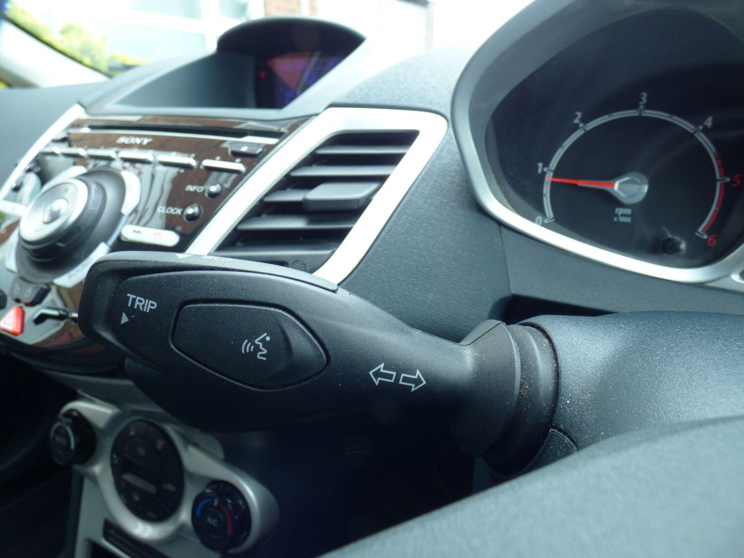 Used Ford Fiesta 2012 for sale - 76712615: Photo 22