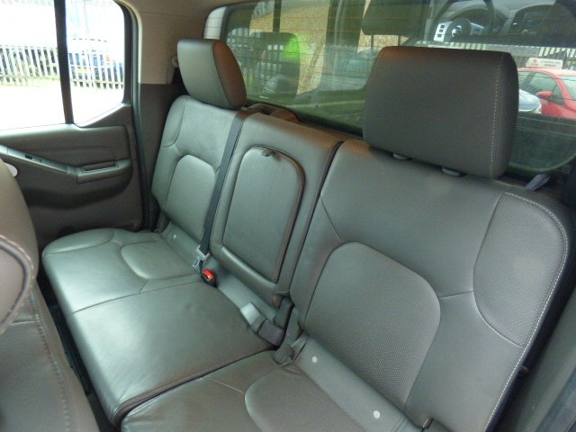 Used Nissan Navara 2013 for sale - 77154444: Photo 12