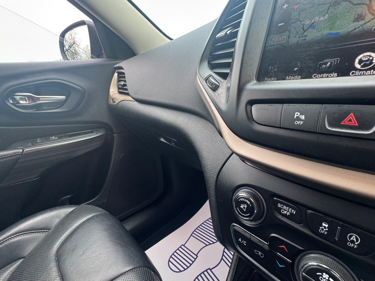 Used Jeep Cherokee 2016 for sale - 77959400: Photo 36