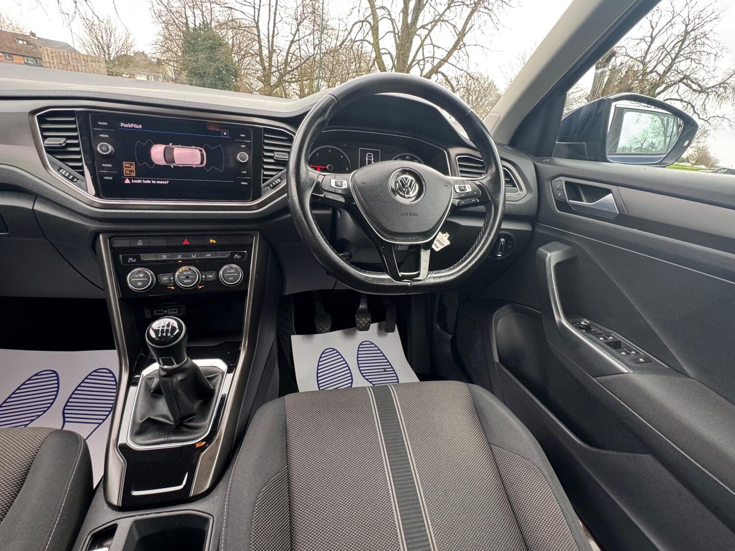 Used Volkswagen T-Roc 2019 for sale - 77959392: Photo 24