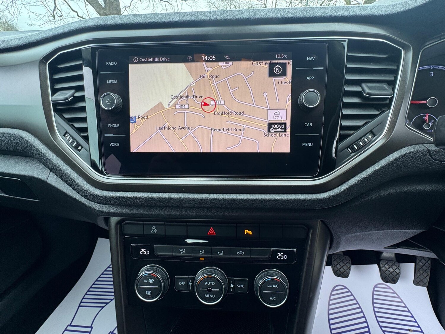 Used Volkswagen T-Roc 2019 for sale - 77959392: Photo 31