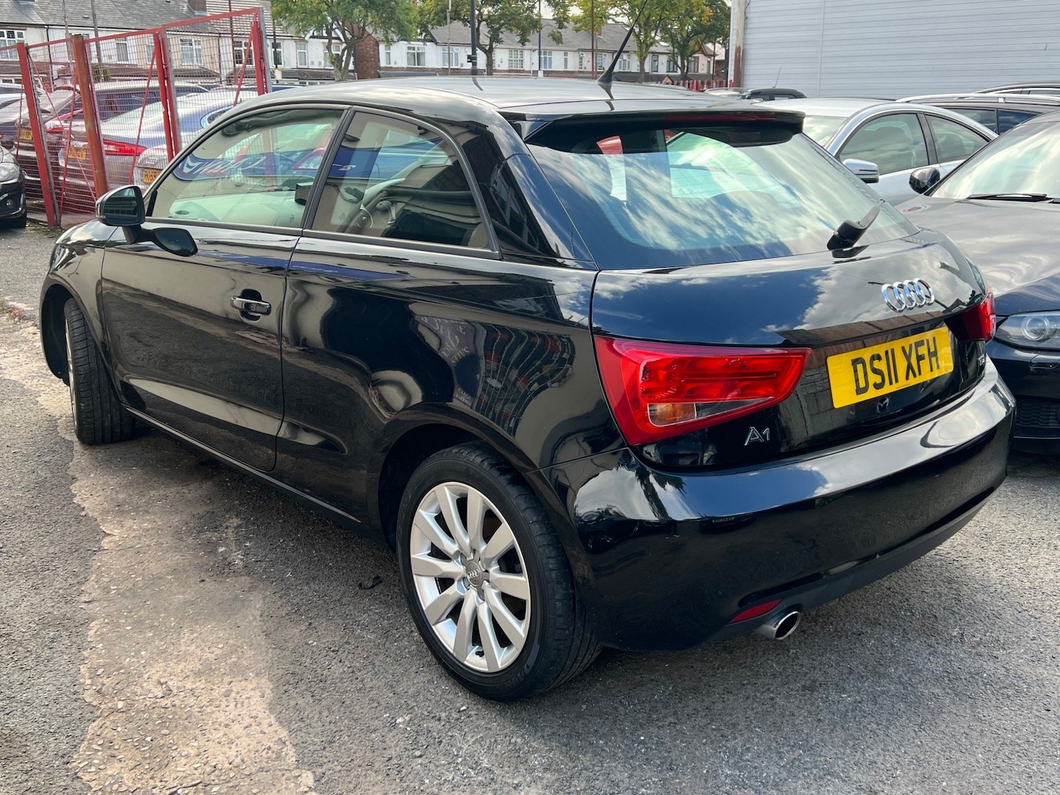 Used Audi A1 2011 for sale - 77959402: Photo 13